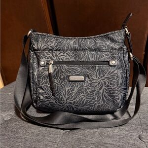 Baggallini Black and Gray Floral Crossbody Bag